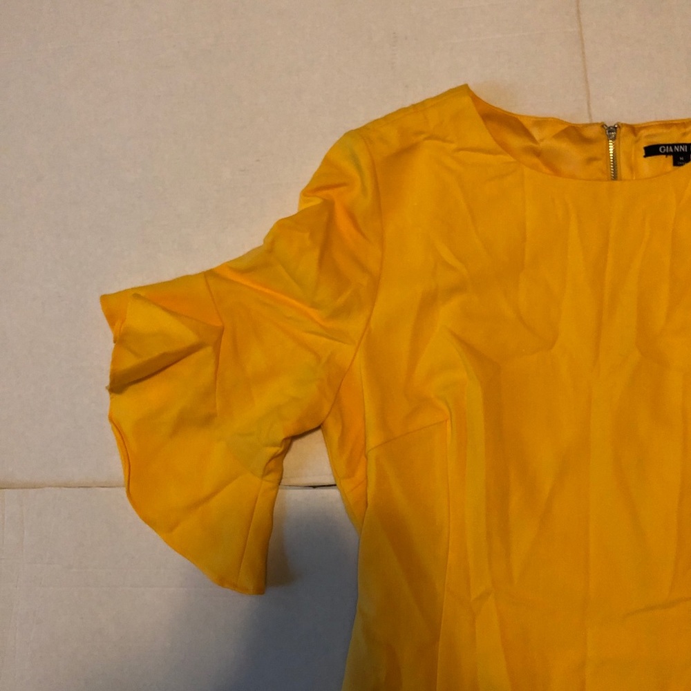 Yellow Gianni Bini Dress - Picture 2 of 3